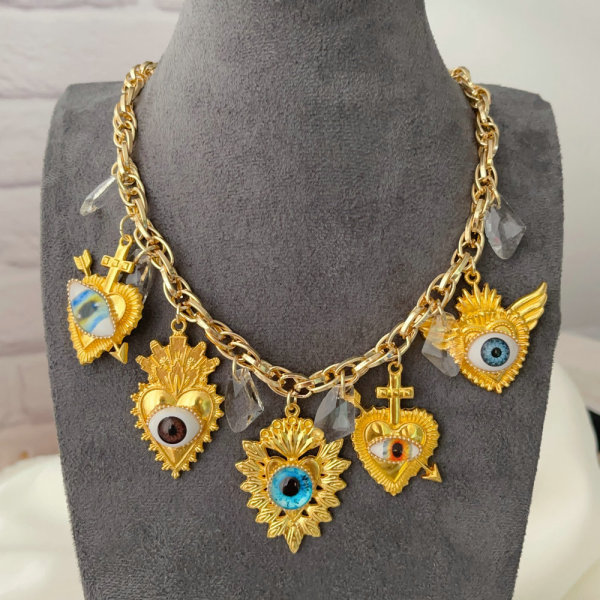 Heart eye charm necklace