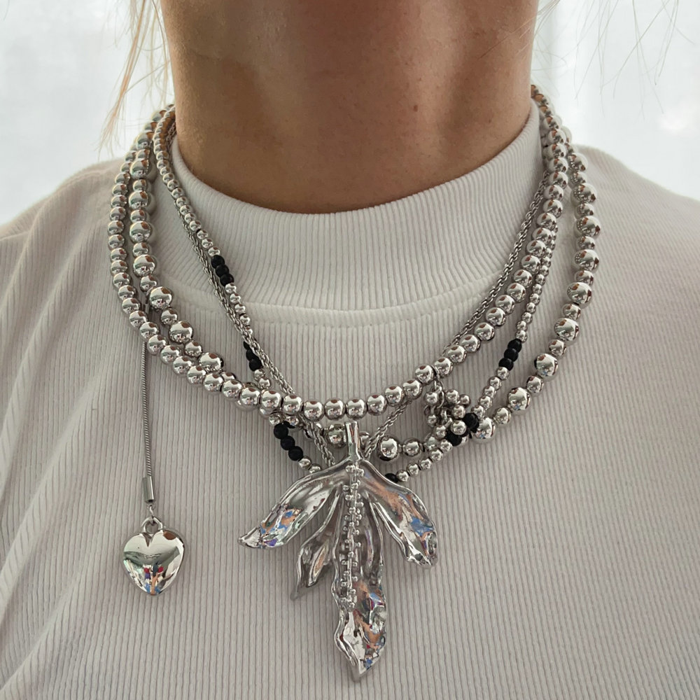 Chunky grey glass pearl necklace