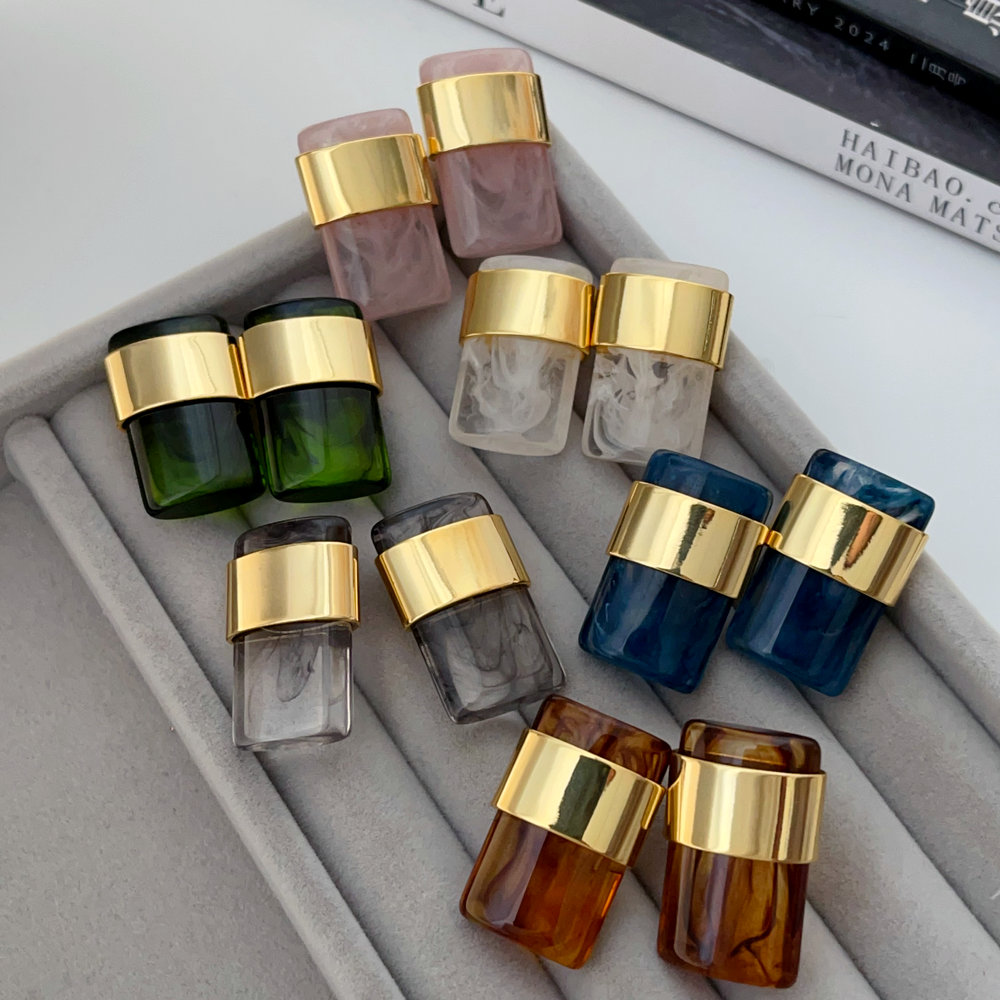 Popular acrylic square earrings