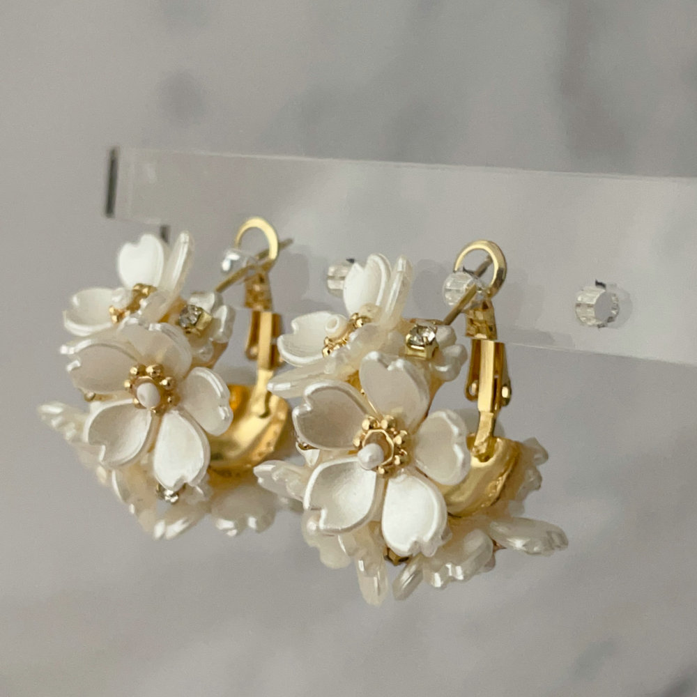 Flower hoop