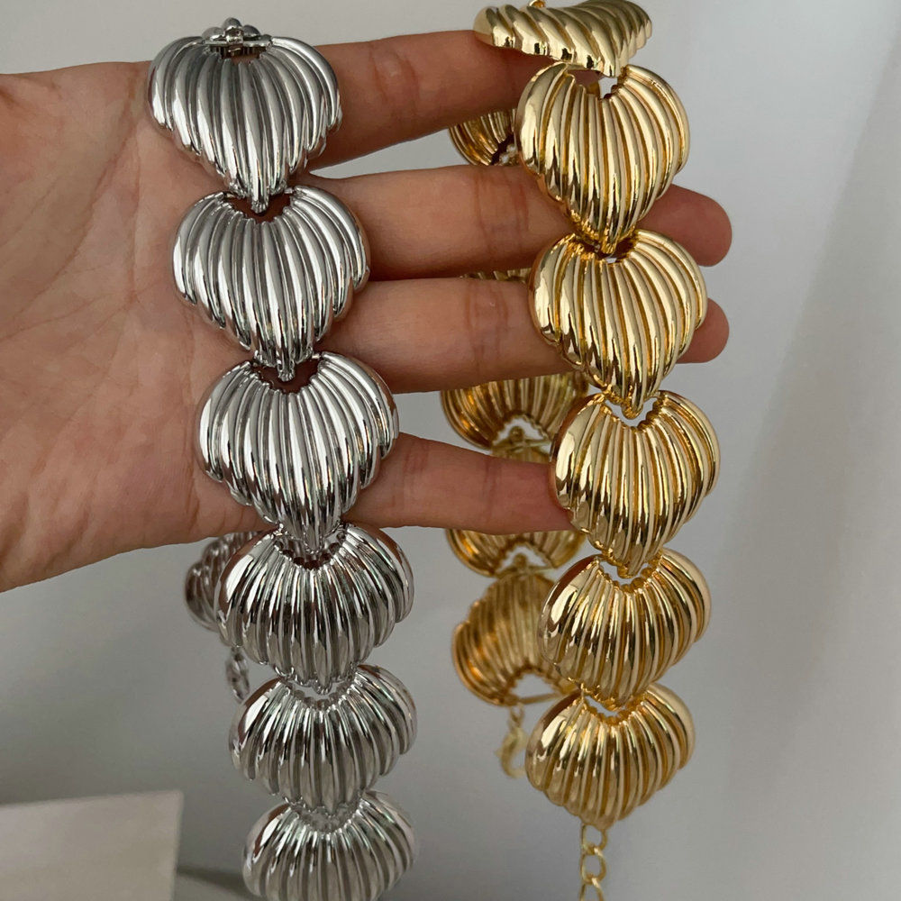 Chunky heart necklace