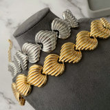 Chunky heart necklace