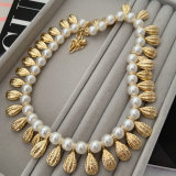 Chunky glass pearl necklace