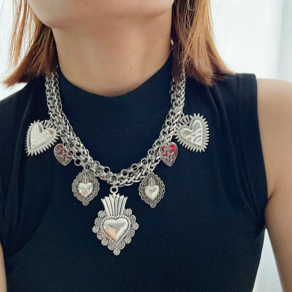 Chunky heart charm necklace