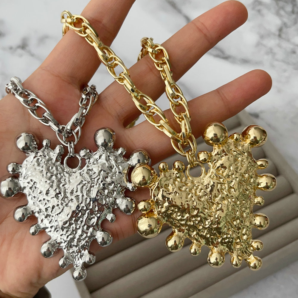 Chunky heart pendant necklace