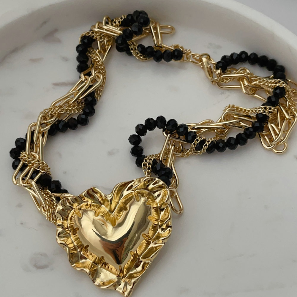 Heart charm chain necklace