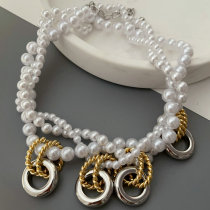 Chunky glass pearl necklace