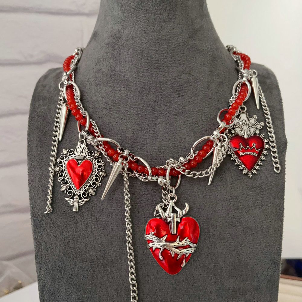 Red heart pendant necklace
