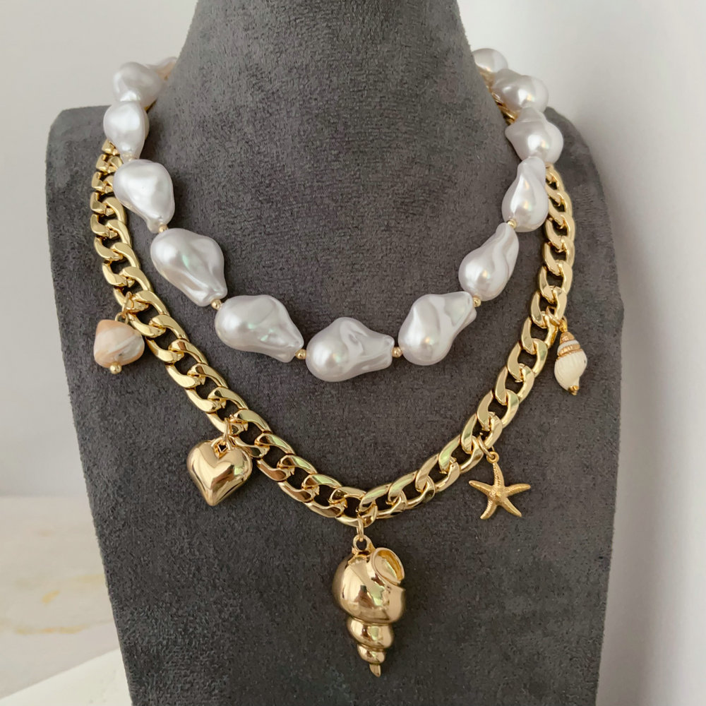 Layer pearl necklace