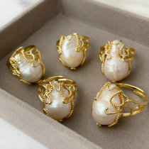 Fresh water pearl simple ring