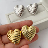 Heart earrings