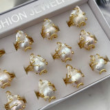 Baroque pearl ring