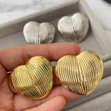 Chunky heart earrings