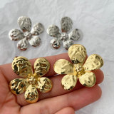 Metal flower earrings