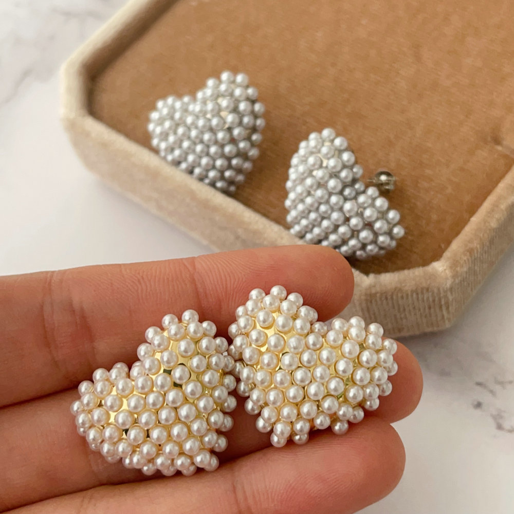 Pearl heart earrings