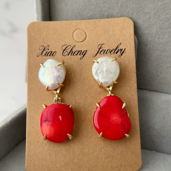 Fresh water pearl earrings
