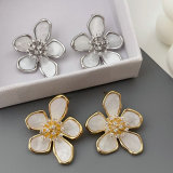 Enamel flower earrings