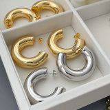 Chunky metal hoop