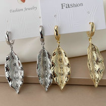 Leaf charm earrings