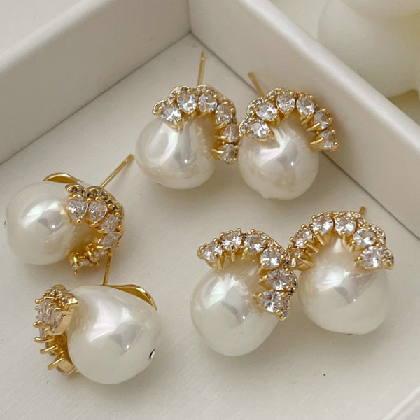 Pave fashion pearl earrings
