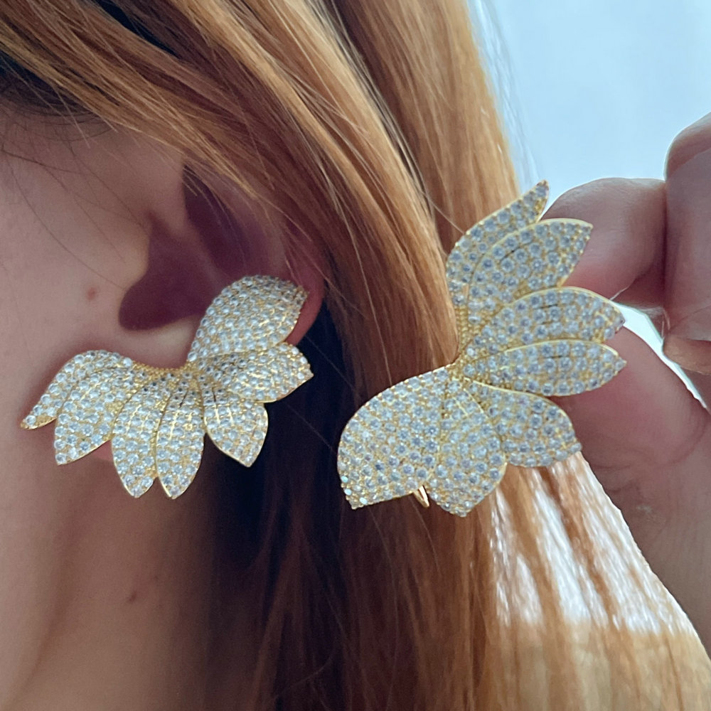 Pave zircon leaf earrings