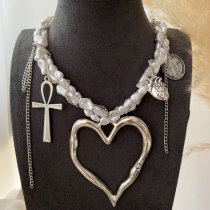 Chunky glass pearl heart necklace