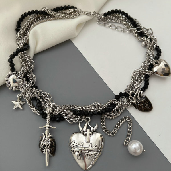 Black chain heart necklace