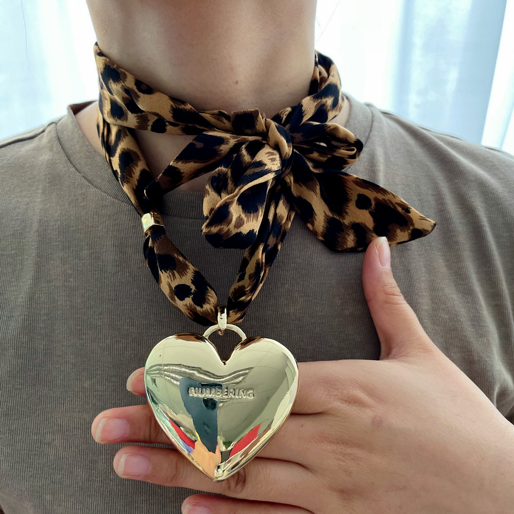 Leopard print chunky heart necklace