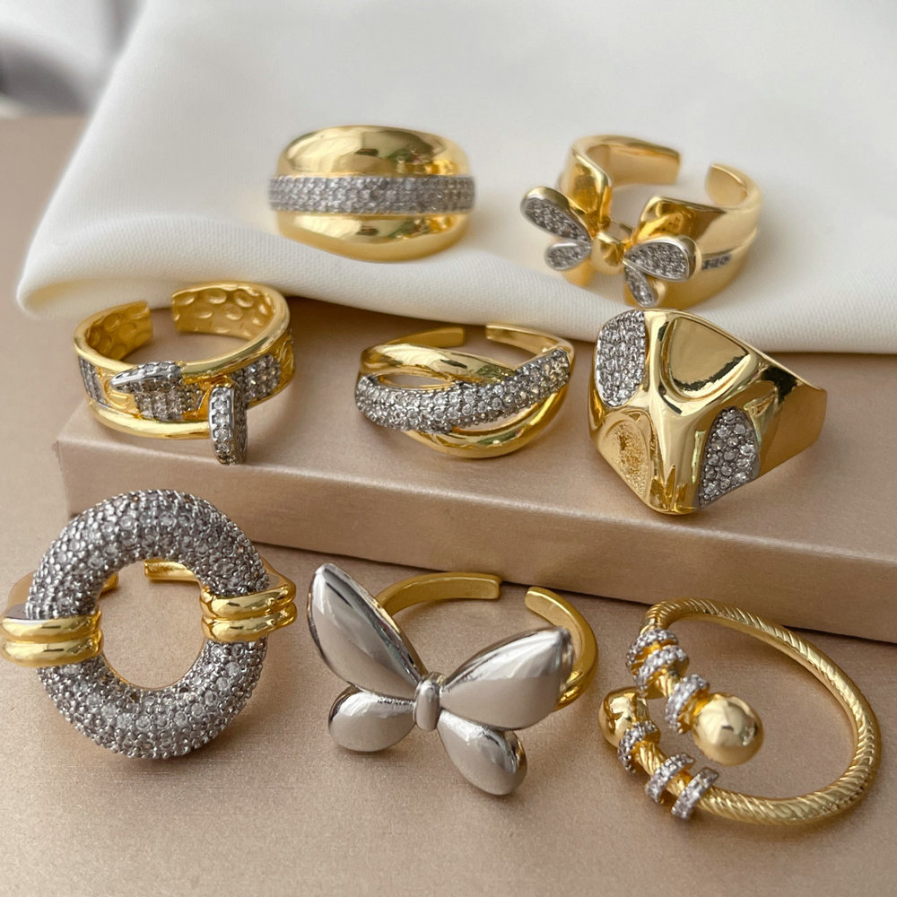 Pave zircon two tone ring