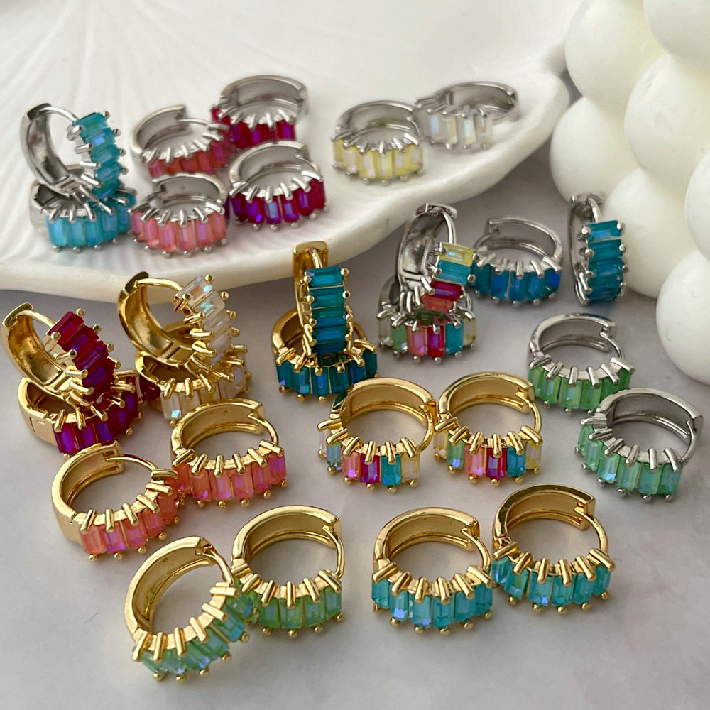 Pave zircon fashion hoop