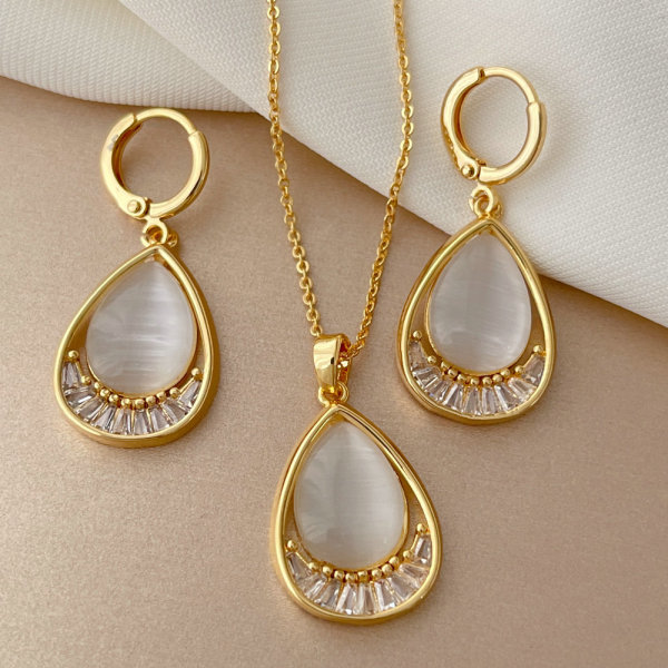 Set cat eye jewelry set