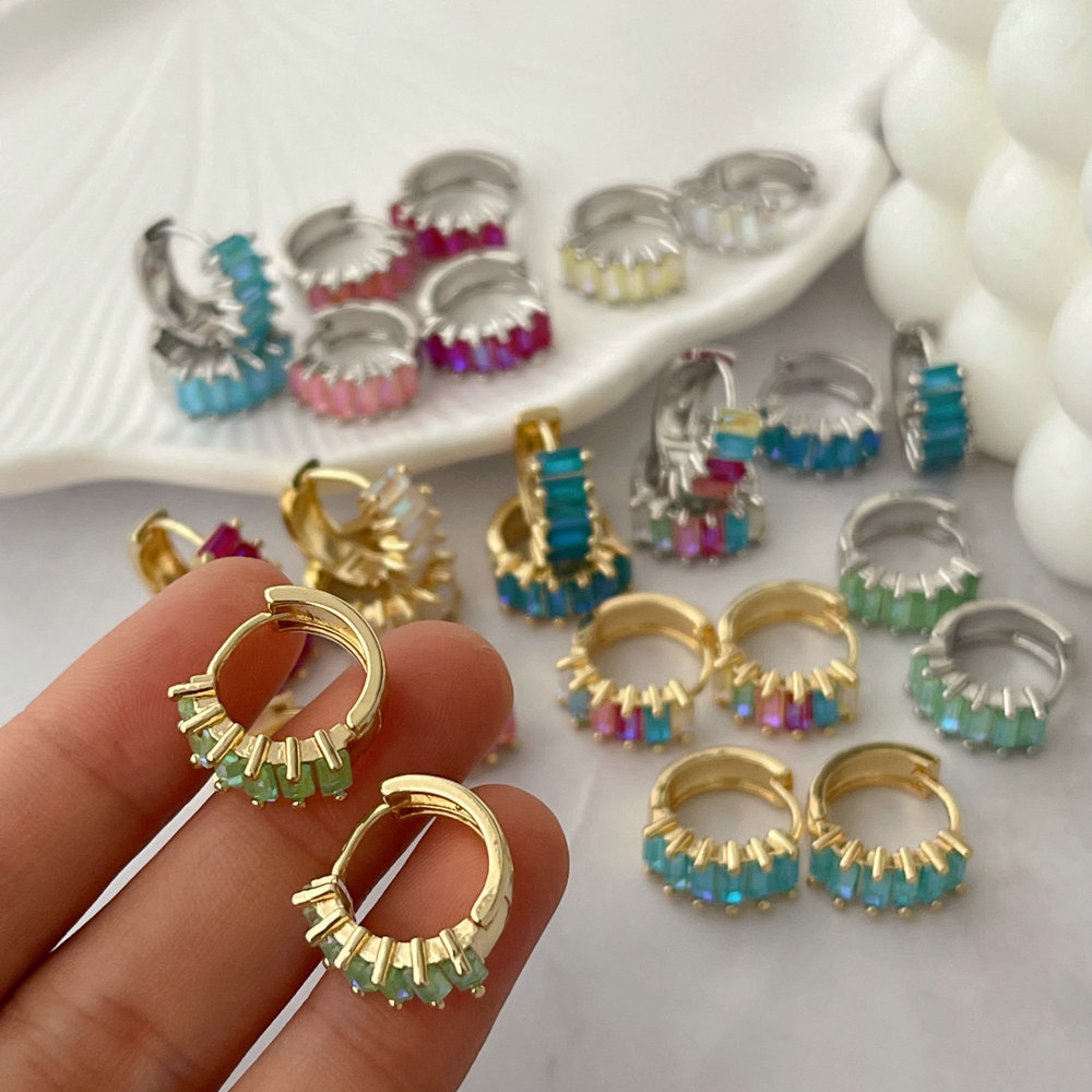 Pave zircon fashion hoop