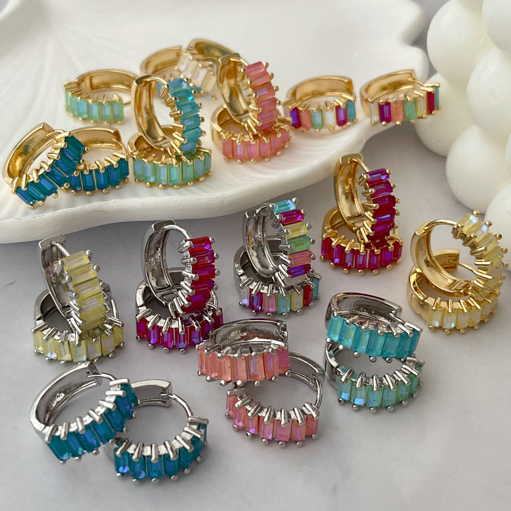 Pave zircon fashion hoop