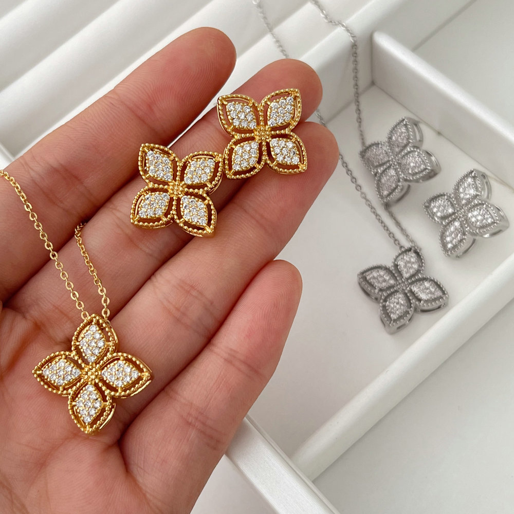 Pave zircon clover jewelry