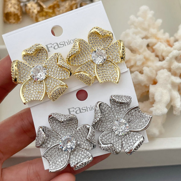 Pave zircon flower earrings