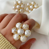 Fresh water pearl flower ring