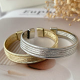 Metal fashion bangle
