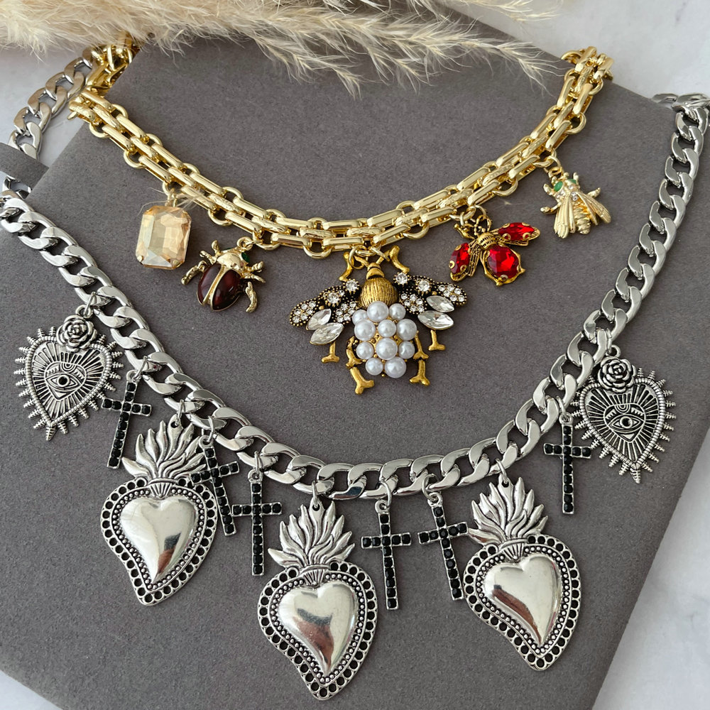 Bee pendant cuban chain necklace