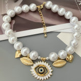 Eye charm Plastic pearl necklace