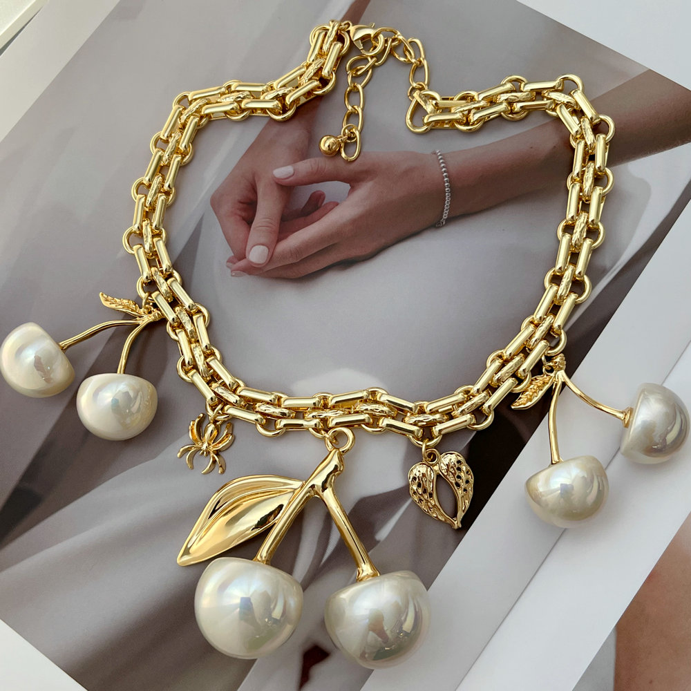 Pearl cherry pendant necklace