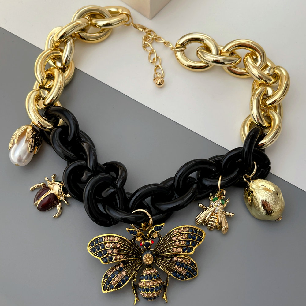 Bee charm cuban chain necklace