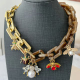 Chunky cuban chain bee charm necklace