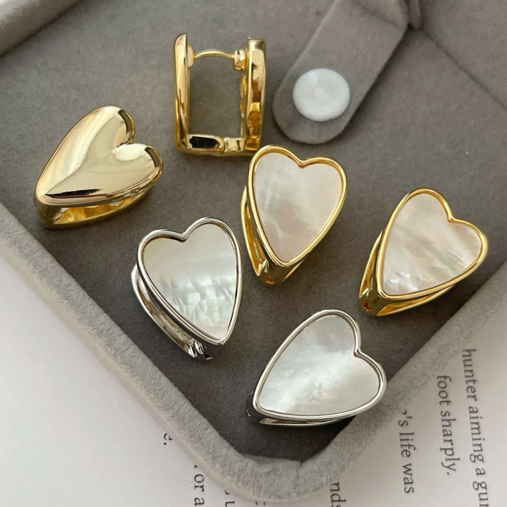 Shell pearl heart earrings