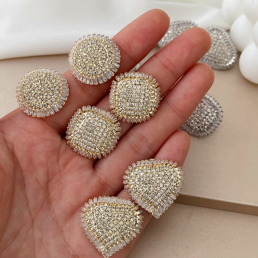 Pave zircon round heart earrings
