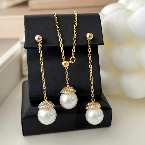 Long pearl drop set jewelry