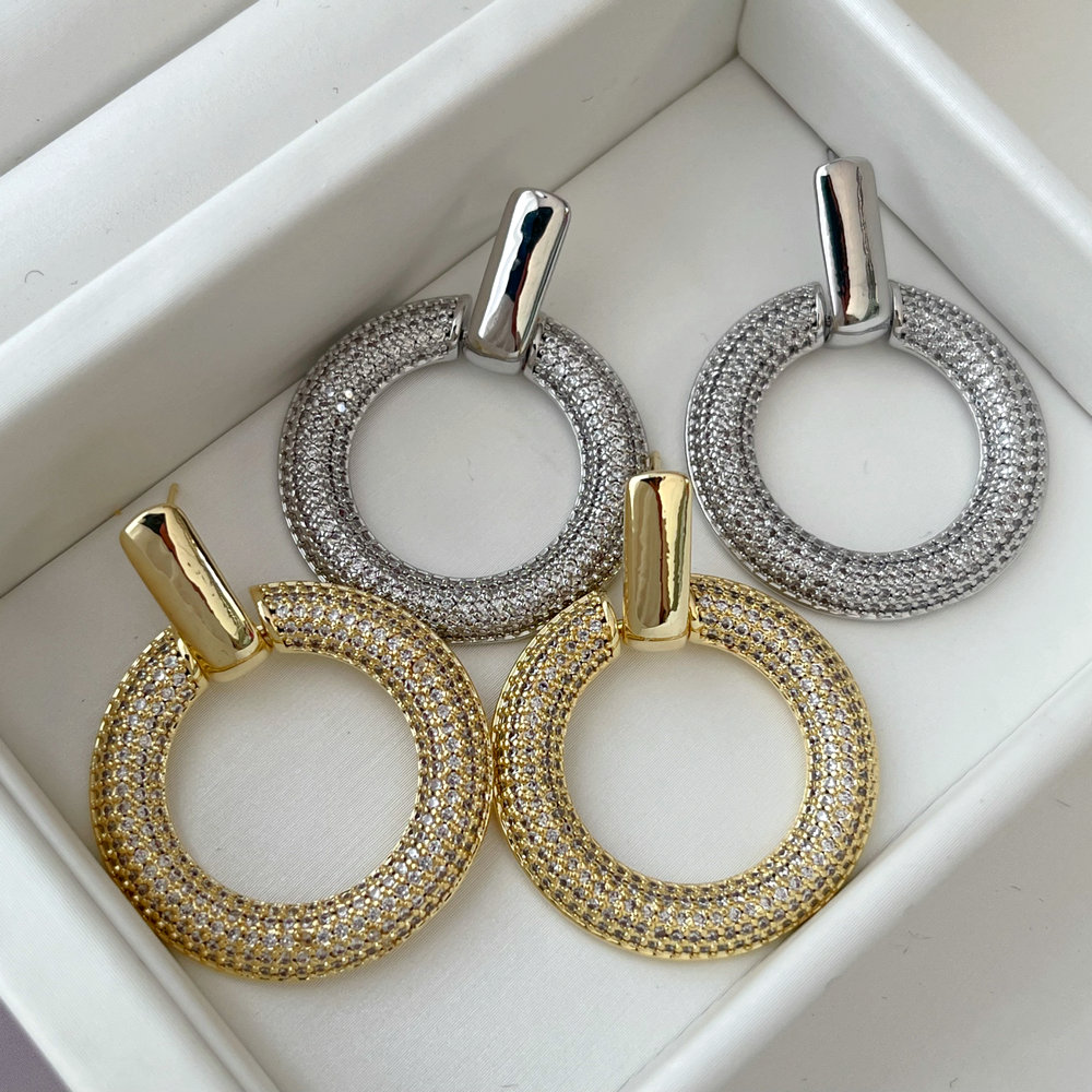 Pave zircon round shape earrings