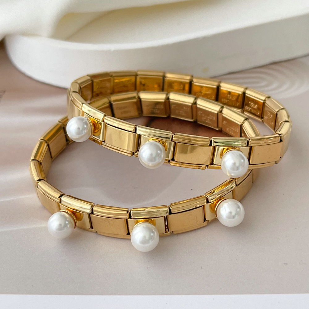 Italian Elastic Pearl Bracelet