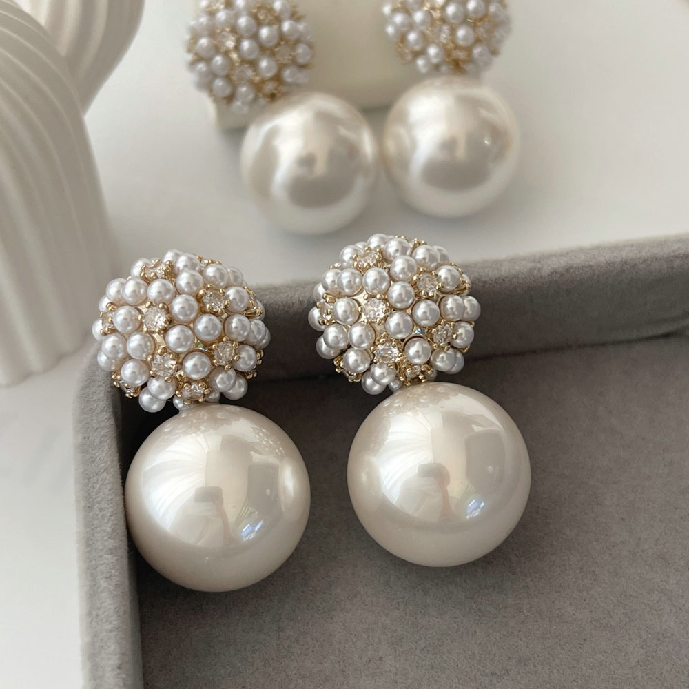 Pearl earrings