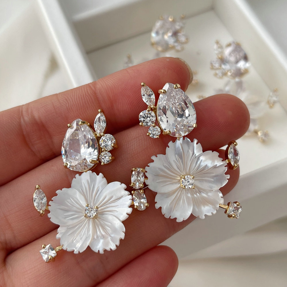 Shell flower earrings