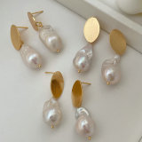 Fresh water pearl earrings
